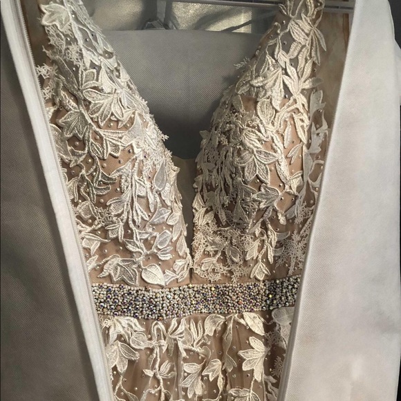 Gorgeous Sherri Hill Grad Dress - Picture 6 of 9